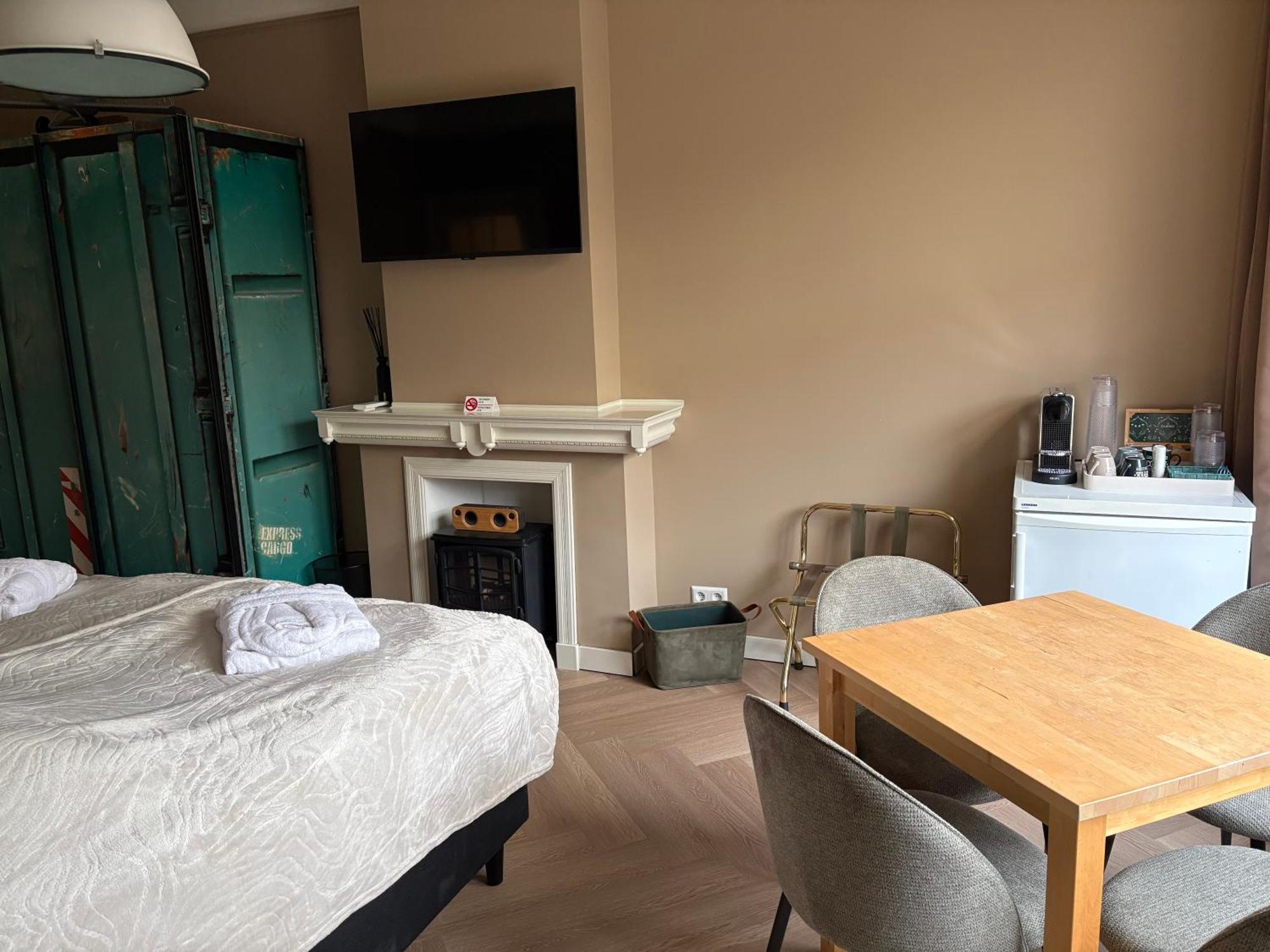 Bed & Breakfast Morelstraat Den Haag