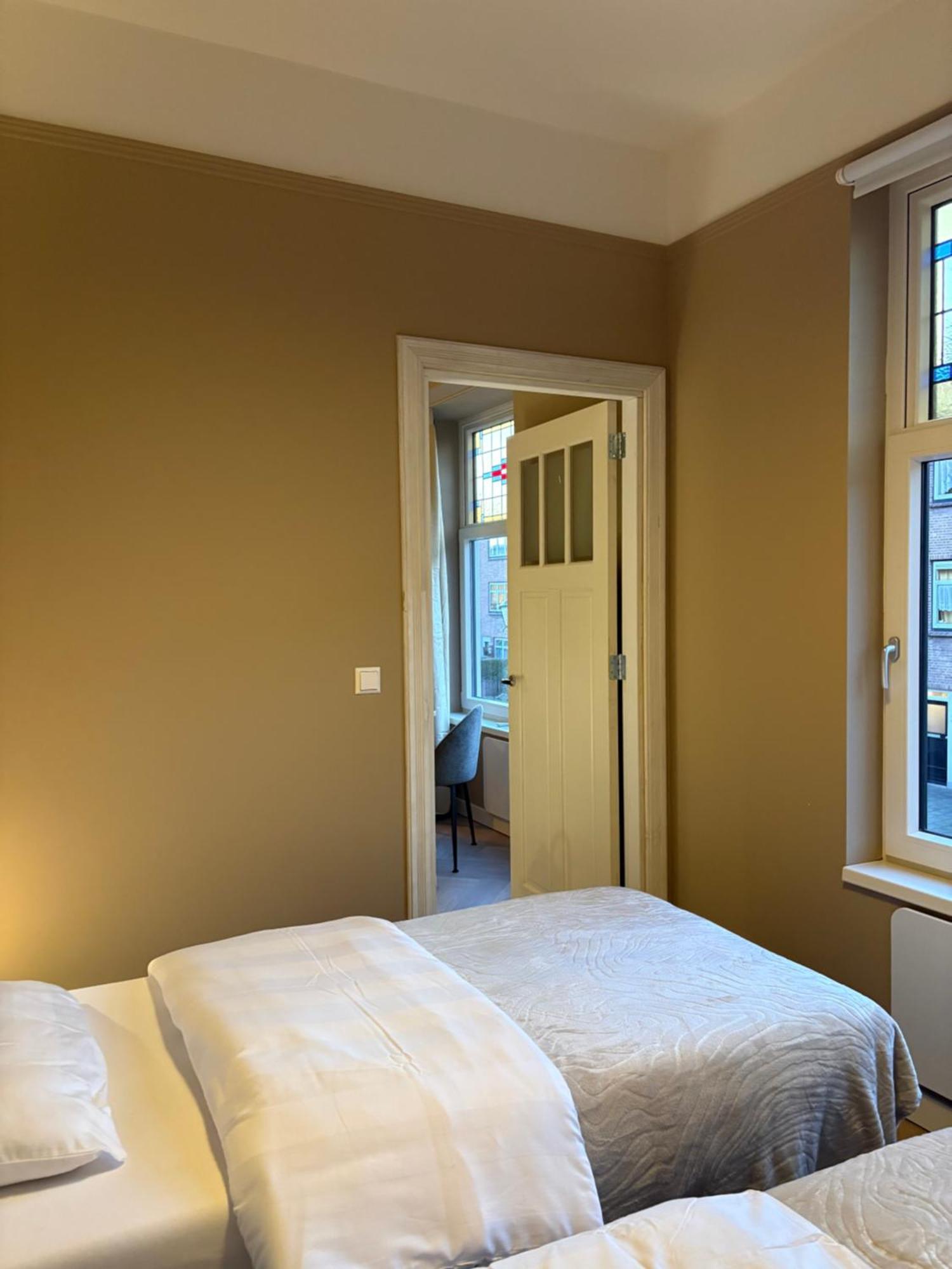 Bed & Breakfast Morelstraat Den Haag